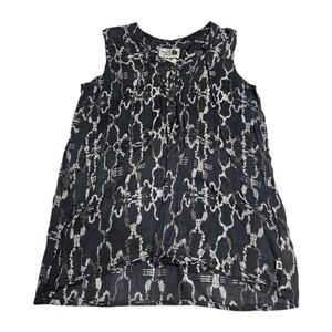 The North Face Sleeveless Button Down Blouse Size M - Black & White Ikat Pattern